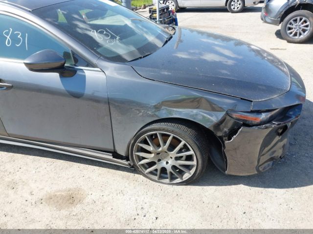 JM1BPAML9N1518186 Mazda Mazda3 Premium