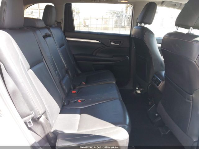 5TDKKRFH0FS039276 Toyota Highlander Xle V6
