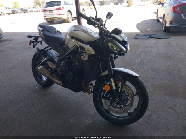 2024 TRIUMPH MOTORCYCLE STREET TRIPLE SMTA604S3RTBR7454