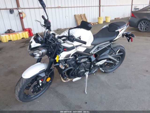 2024 TRIUMPH MOTORCYCLE STREET TRIPLE SMTA604S3RTBR7454 Photo 1