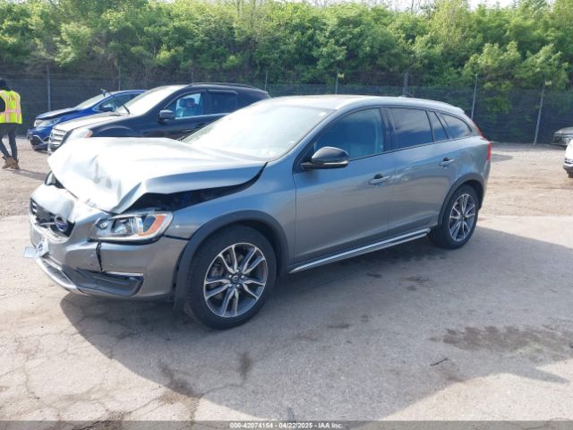 YV4612HK4G1003980 Volvo V60 Cross Country T5