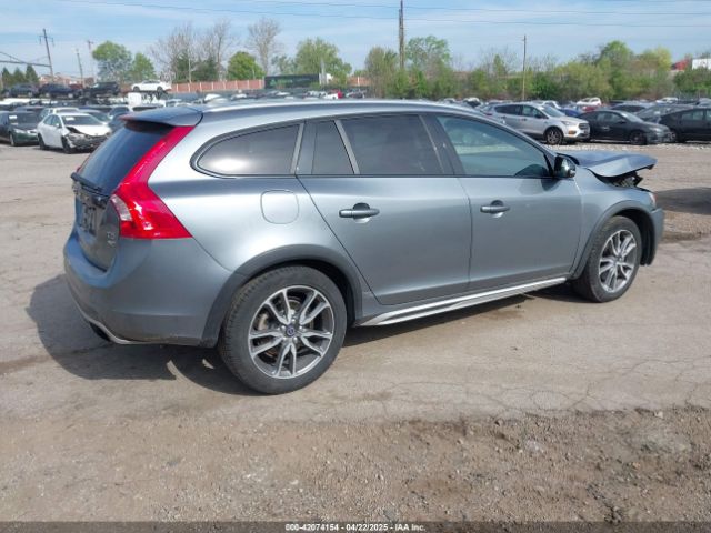 YV4612HK4G1003980 Volvo V60 Cross Country T5