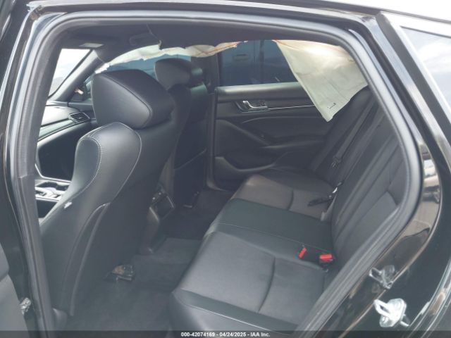 1HGCV1F34NA017764 Honda Accord Sport