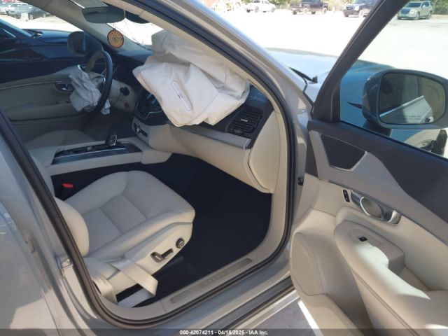 YV4L12PK1R1189808 Volvo Xc90 B5 Core Bright Theme