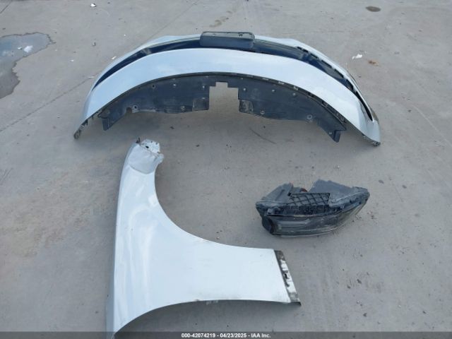 2C3CDXBG1KH615387 Dodge Charger Sxt Rwd