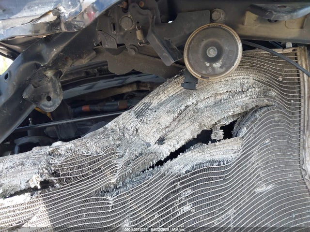 2T1BURHE5GC527999 Toyota COROLLA LE