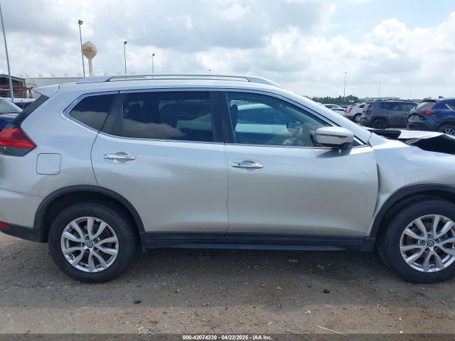 Nissan ROGUE SV 2017 KNMAT2MT0HP546120 Image 13
