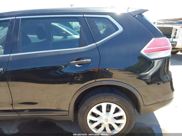 JN8AT2MV6GW153992 Nissan ROGUE S