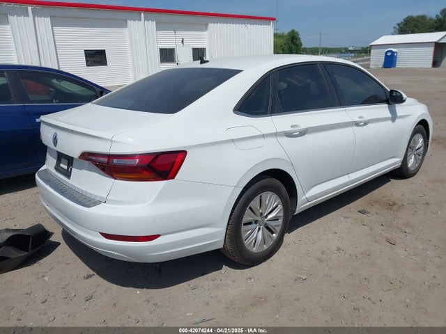3VWN57BU4KM112040 Volkswagen Jetta 1.4t S