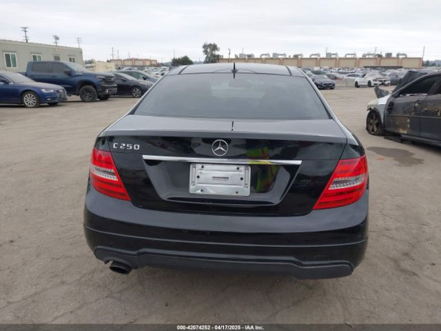 WDDGJ4HB9EG276531 Mercedes-Benz C 250