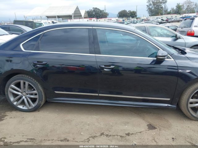 1VWDT7A32HC023488 Volkswagen Passat 1.8t R-line