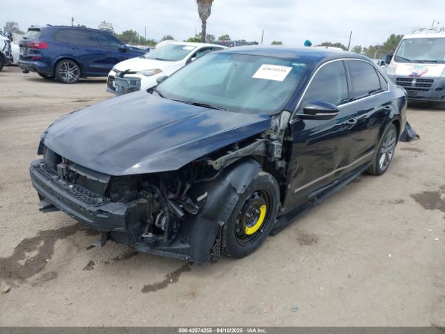 1VWDT7A32HC023488 Volkswagen Passat 1.8t R-line