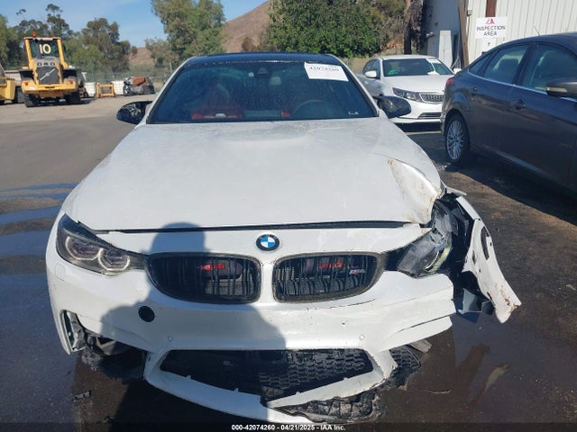 WBS3R9C57GK708526 BMW M4