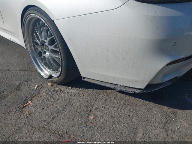 WBS3R9C57GK708526 BMW M4