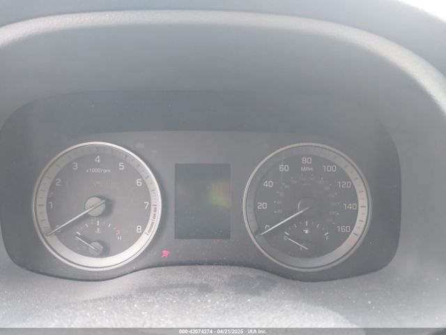 KM8J23A46HU387316 Hyundai TUCSON SE