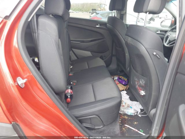 KM8J23A46HU387316 Hyundai TUCSON SE