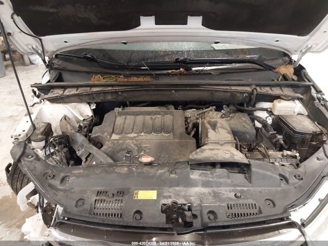 5TDZKRFH8GS158614 Toyota Highlander Le Plus V6