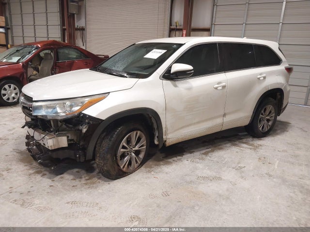 5TDZKRFH8GS158614 Toyota Highlander Le Plus V6