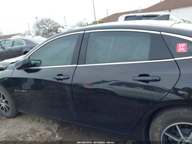 1G1ZB5ST3NF211678 Chevrolet Malibu Fwd Ls