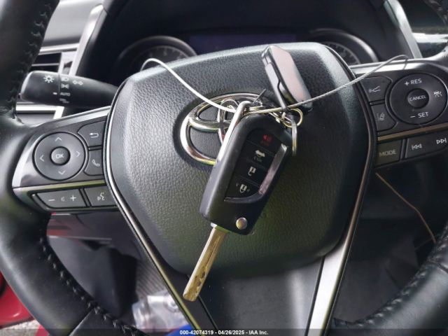 4T1G11BK2MU045239 Toyota Camry Se Awd