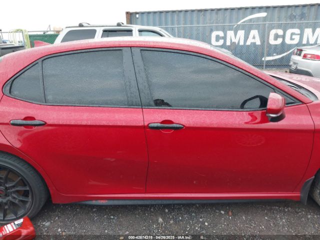 4T1G11BK2MU045239 Toyota Camry Se Awd