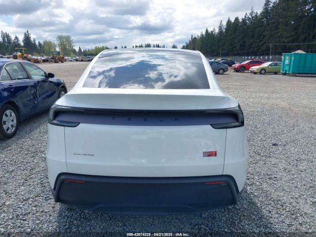 7SAYGDEE7TF331404 Tesla Model Y Long Range/long Range Launch Series