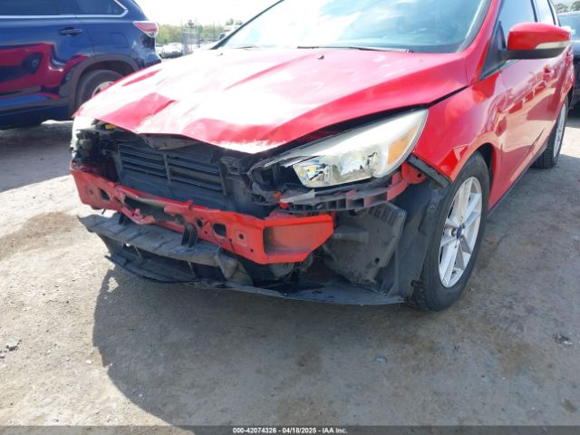 1FADP3K25FL233415 Ford FOCUS SE