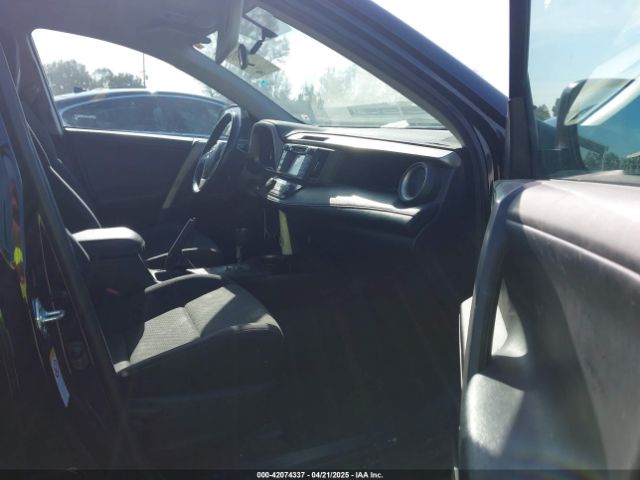2T3RFREV6GW459313 Toyota Rav4 Xle