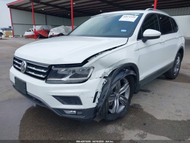 3VV3B7AX4LM032609 Volkswagen Tiguan 2.0t Se/2.0t Se R-line Black/2.0t Sel