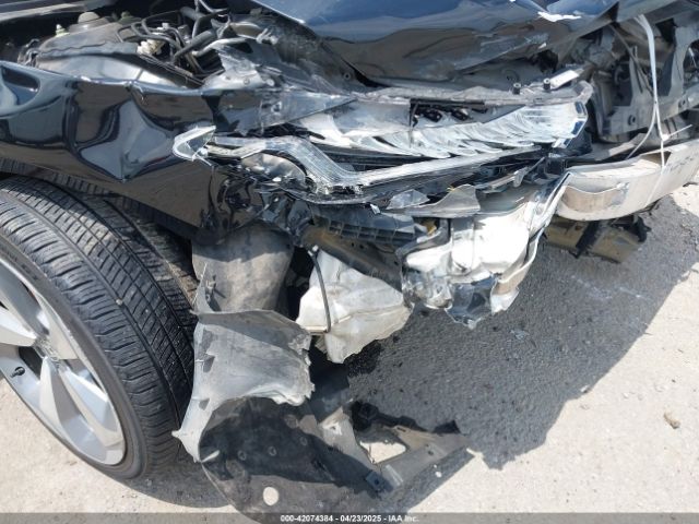 1HGCV2F98JA010935 Honda Accord Touring 2.0t