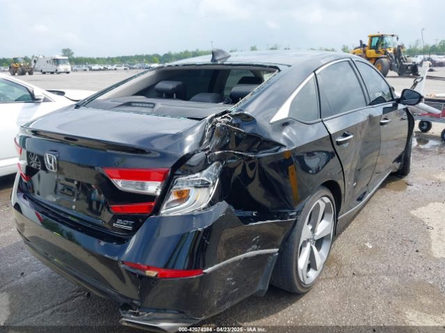 1HGCV2F98JA010935 Honda Accord Touring 2.0t