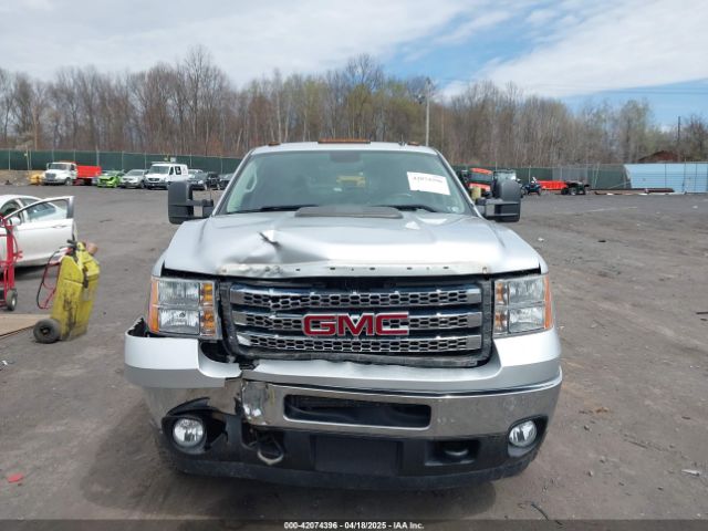 1GT120CG4EF102932 GMC Sierra 2500hd Sle