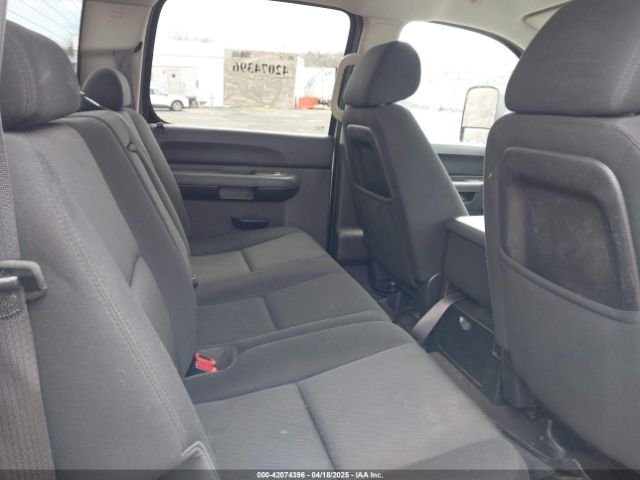 1GT120CG4EF102932 GMC Sierra 2500hd Sle