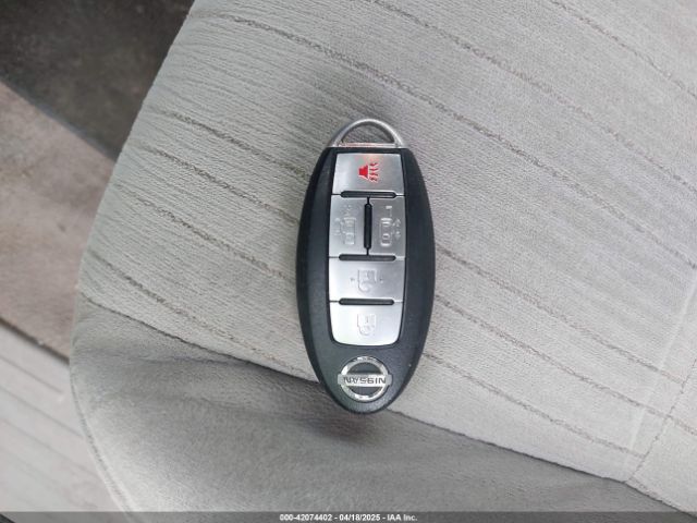 JN8AE2KP3F9133078 Nissan Quest Platinum/s/sl/sv