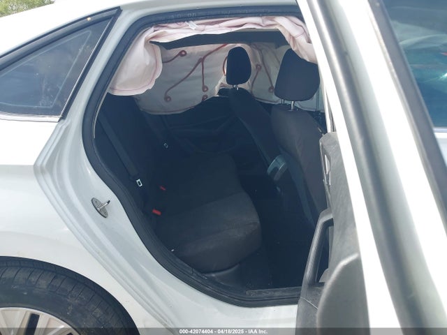 3VWC57BU6KM273481 Volkswagen Jetta 1.4t R-line/1.4t S/1.4t Se