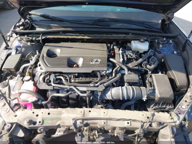 58ADA1C11NU021100 Lexus ES 300H