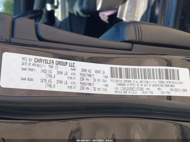 1C4RJEAG9EC157383 Jeep Grand Cherokee Laredo