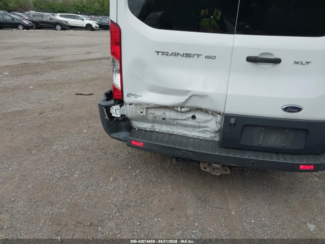 1FMZK1CM8HKA67270 Ford Transit-150 Xlt