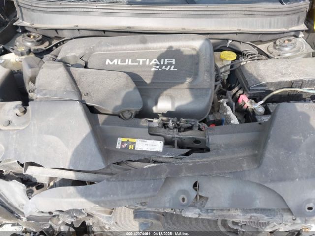 1C4PJMCB6FW527448 Jeep Cherokee Latitude