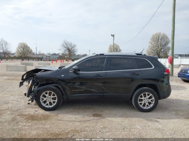 1C4PJMCB6FW527448 Jeep Cherokee Latitude