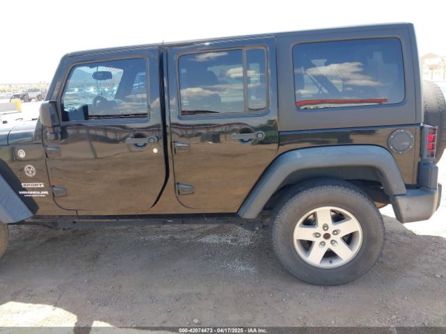1C4BJWDG9GL161844 Jeep Wrangler Unlimited Sport