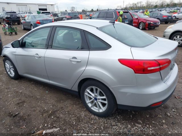 1FADP3F24JL245901 Ford FOCUS SE