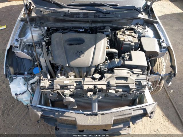 3MYDLBYV5KY502386 Toyota YARIS LE