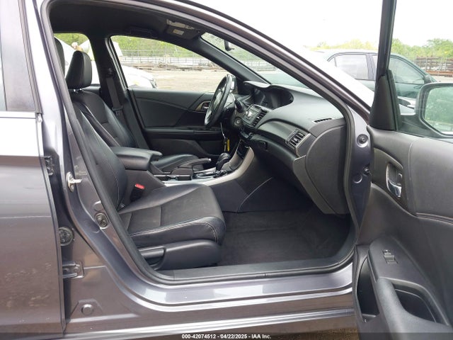 1HGCR2F58GA233518 Honda Accord Sport
