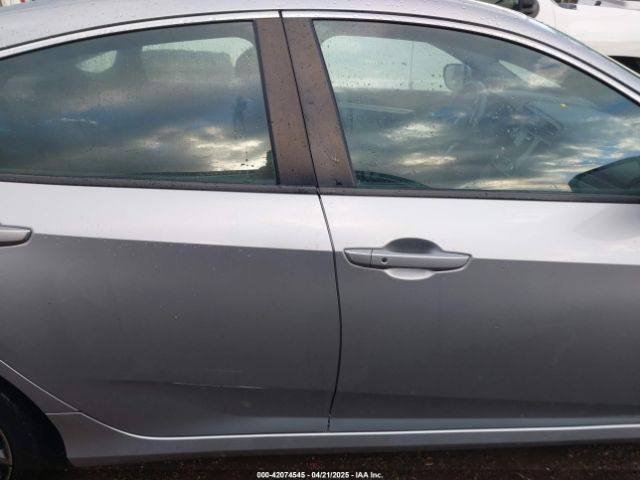 2HGFC2F81KH532366 Honda Civic Sport