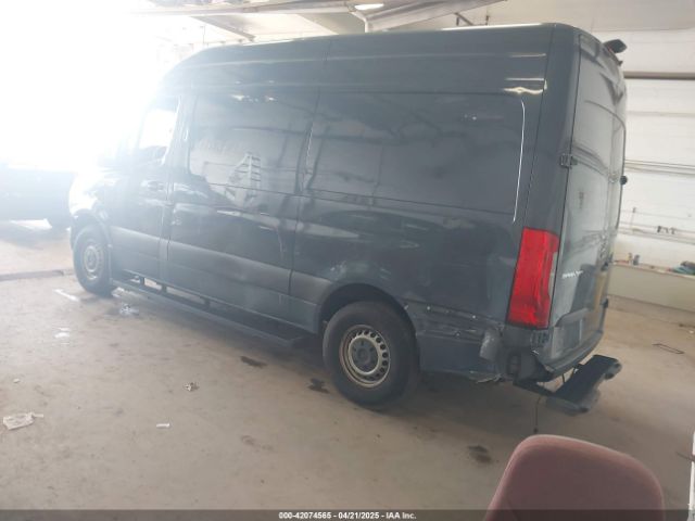 WD4PF0CD1KT004884 Mercedes-Benz Sprinter 2500 High Roof V6/standard Roof V6