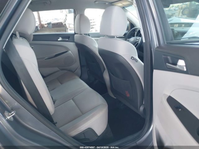 KM8J33A44MU403018 Hyundai Tucson Value
