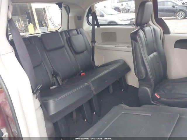 2C4RC1BG7ER324753 Chrysler Town & Country Touring