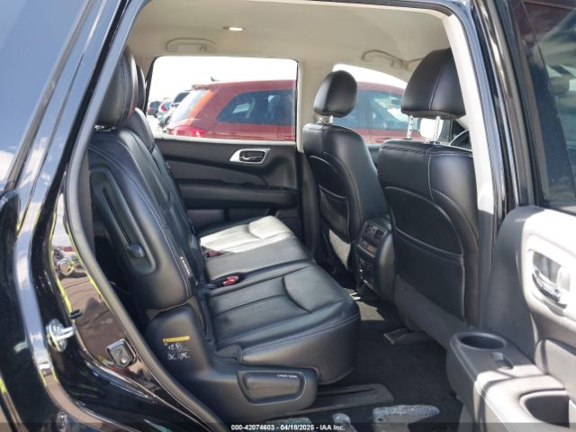 5N1DR2MN1KC643575 Nissan Pathfinder Sl