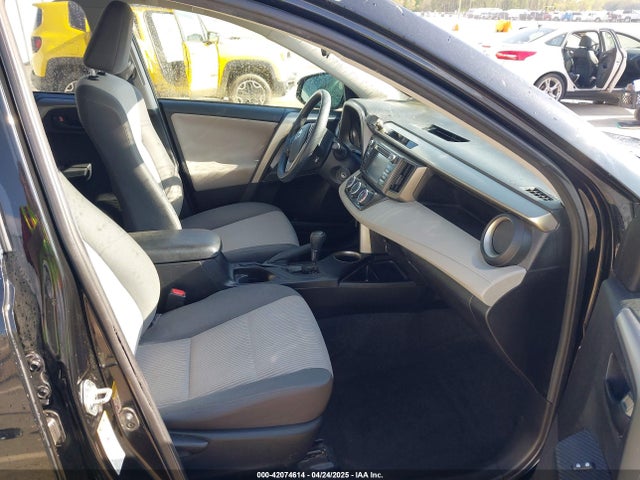 Toyota RAV4 LE 2015 2T3BFREV9FW371596 Image 5